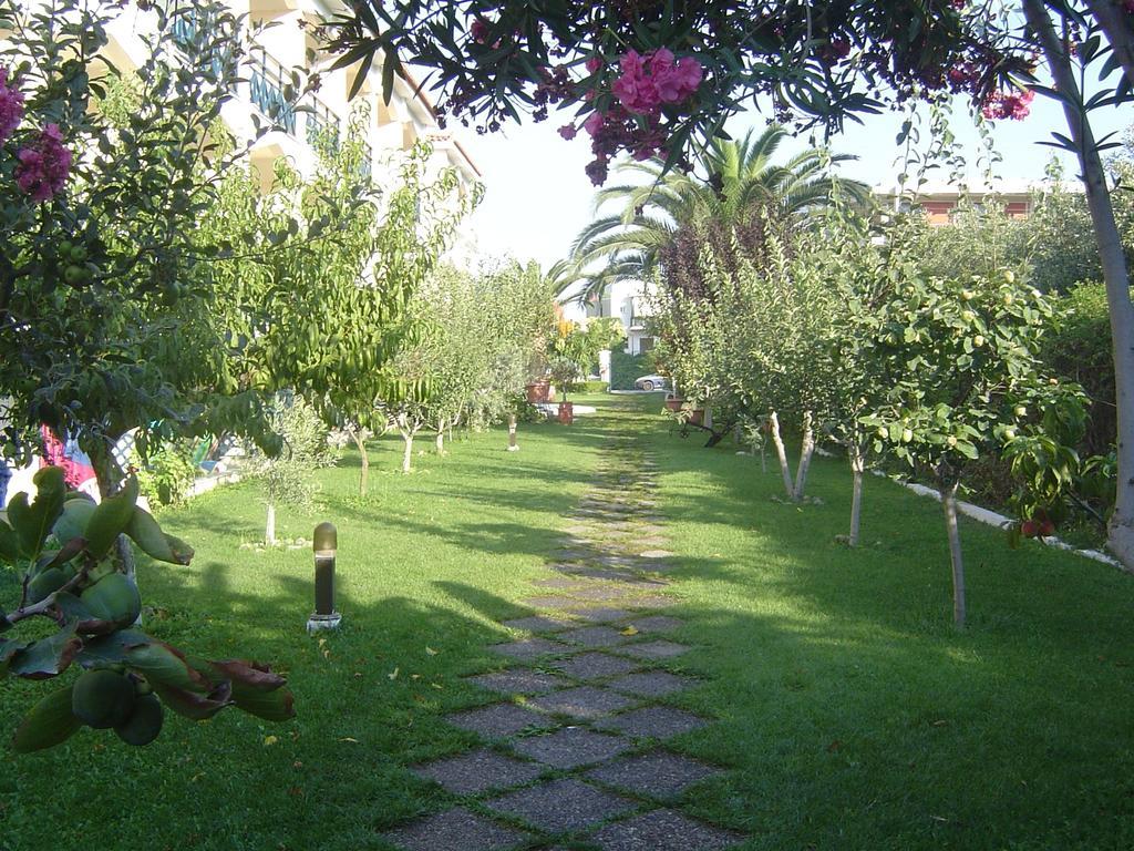 Paradise Hotel Samos Town Zewnętrze zdjęcie