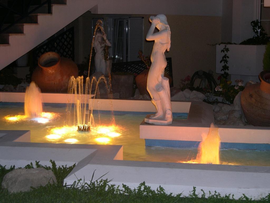 Paradise Hotel Samos Town Zewnętrze zdjęcie