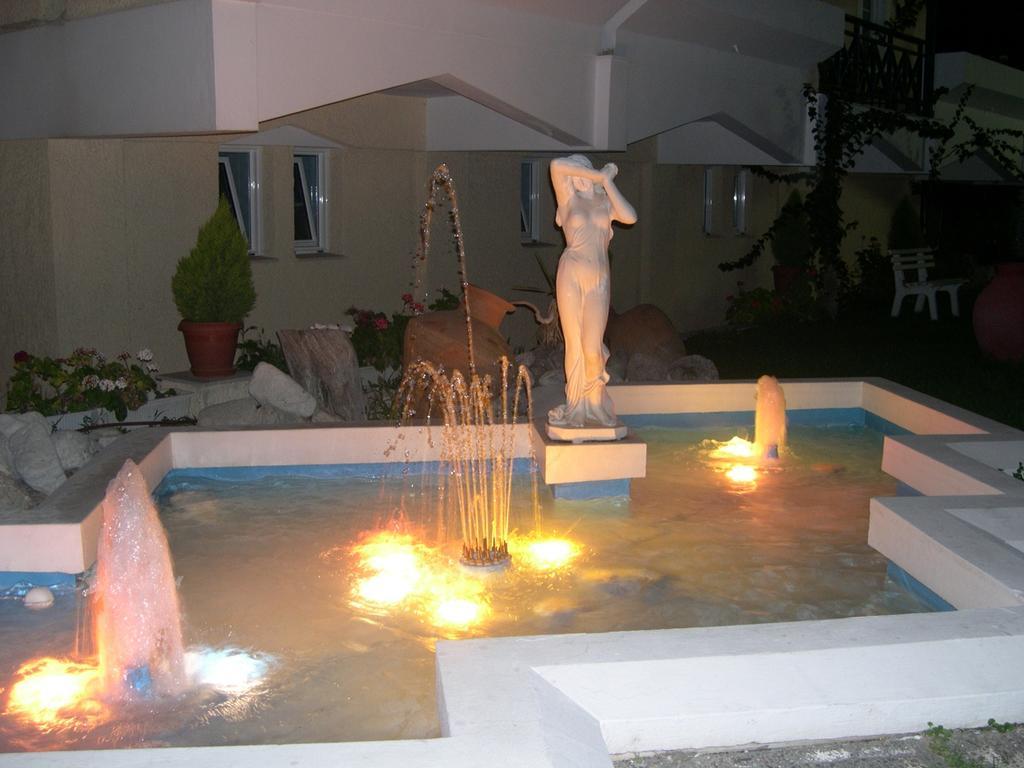 Paradise Hotel Samos Town Zewnętrze zdjęcie